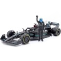 Cochesdemetal.es 2023 Mercedes-AMG Petronas W14 Fórmula 1 Nº63 George Russell + Figura del Piloto 1:24 Bburago 28037