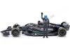 Cochesdemetal.es 2023 Mercedes-AMG Petronas W14 Fórmula 1 Nº63 George Russell + Figura del Piloto 1:24 Bburago 28037