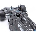 Cochesdemetal.es 2023 Mercedes-AMG Petronas W14 Fórmula 1 Nº63 George Russell + Figura del Piloto 1:24 Bburago 28037