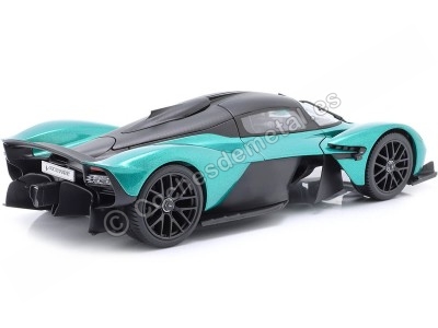 Cochesdemetal.es 2022 Aston Martin Valkyrie Verde Metalizado 1:18 Maisto 31465 2