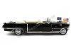 1956 Cadillac Presidential Parade Car Limousine 1:24 Lucky Diecast 24038 Cochesdemetal 7 - Coches de Metal 