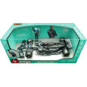 Cochesdemetal.es 2023 Mercedes-AMG Petronas W14 Fórmula 1 Nº63 George Russell + Figura del Piloto 1:24 Bburago 28037