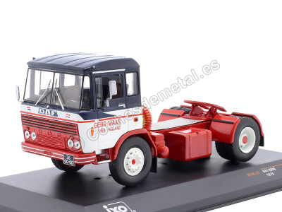 Cochesdemetal.es 1970 Cabeza Tractora DAF 2600 Azul/Blanco/Rojo 1:43 IXO Models TR195.22