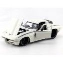 1963 Chevrolet Corvette Stingray Blanco Metalizado 1:18 Jada Toys 96470 Cochesdemetal 9 - Coches de Metal 