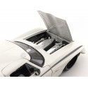 1963 Chevrolet Corvette Stingray Blanco Metalizado 1:18 Jada Toys 96470 Cochesdemetal 11 - Coches de Metal 