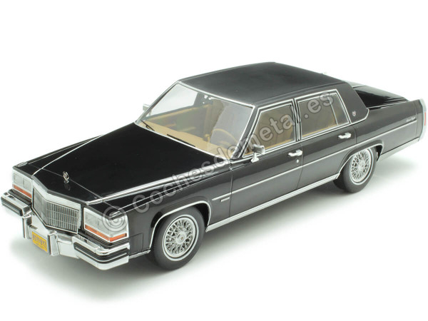 Cochesdemetal.es 1982 Cadillac Fleetwood Brougham Negro 1:18 MC Group 18250