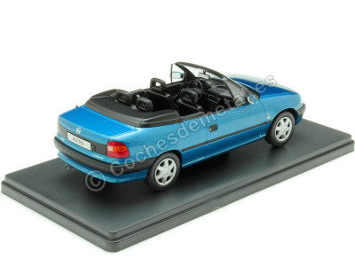 Cochesdemetal.es 1994 Opel Astra F Cabrio Azul Metalizado 1:24 WhiteBox 124234 2