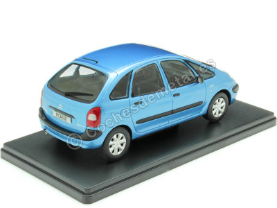 Cochesdemetal.es 1999 Citroen Xsara Picasso Azul Metalizado 1:24 WhiteBox 124233 2