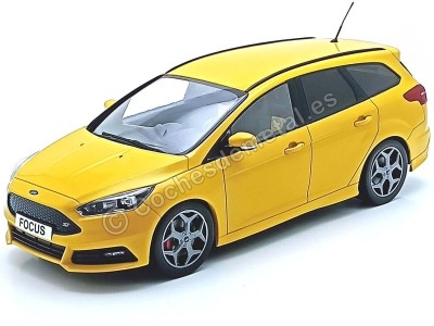 Ford Focus State 2014 Metallic Yellow - Réplica 1:18 IXO