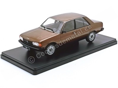 Cochesdemetal.es 1977 Peugeot 305 Marrón Metalizado 1:24 WhiteBox 124243