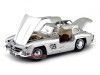 Cochesdemetal.es 1954 Mercedes-Benz 300 SL (W198) "Alas de Gaviota" Gris 1:18 Bburago 12047