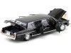 1983 Cadillac Presidential Limousine 1:24 Lucky Diecast 24098 Cochesdemetal 11 - Coches de Metal 