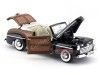 Cochesdemetal.es 1946 Ford Sportsman Convertible Super Deluxe Black-Woody 1:18 Lucky Diecast 20048