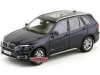 2013 BMW X5 Series F15 xDrive 5.0i Imperial Blue 1:18 Paragon Models 97071