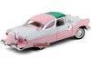 Cochesdemetal.es 1955 Ford Fairlane Crown Victoria Rosa-Blanco 1:18 Lucky Diecast 92138