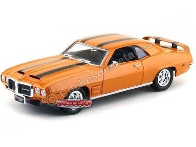 Cochesdemetal.es 1969 Pontiac Firebird Trans Am Naranja 1:18 Lucky Diecast 92368