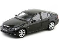 2006 BMW Serie 3 (F30) 330i Negro Metalizado 1:18  Welly 12561