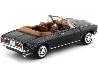 1969 Chevrolet Corvair Monza Convertible Negro 1:18 Lucky Diecast 92498 Cochesdemetal.es 2