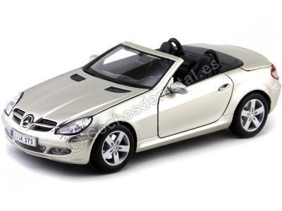 2004 Mercedes-Benz SLK-Class Cabriolet (R171) Silver/Gold 1:18 Maisto 31674 Cochesdemetal.es