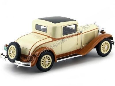 1931 Dodge Eight DG Coupe Beige-Brown 1:18 BoS-Models 289 Cochesdemetal.es 2