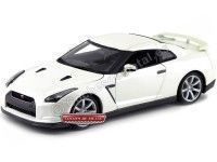 2009 Nissa GT-R R35 Blanco Perla 1:18 Maisto 31704