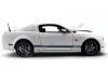 Cochesdemetal.es 2011 Ford Shelby GT350 Blanco-Azul 1:18 Shelby Collectibles 351