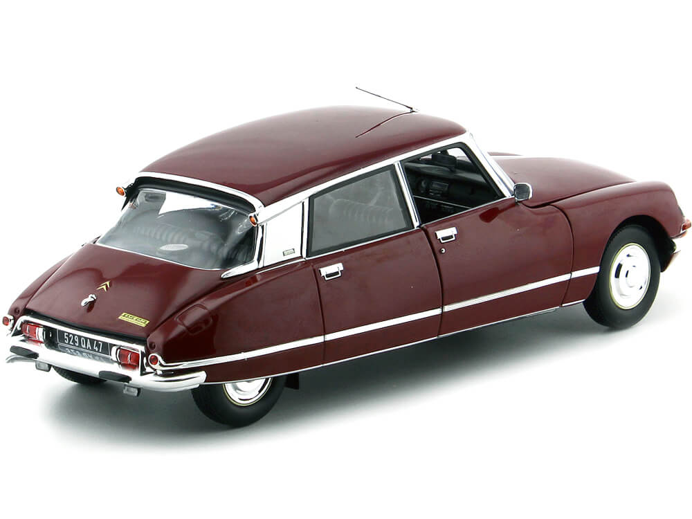 1973 Citroen DS23 Pallas Rouge Massena 1:18 Norev 181568