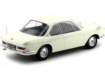 1965 BMW 2000 CS Coupe Beige 1:18 KK-Scale 180121 Cochesdemetal.es 2