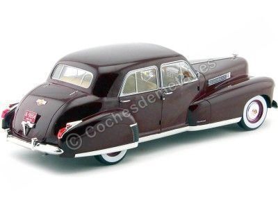 1941 Cadillac Fleetwood Series 60 Special Sedan Granate 1:18 MC Group 18071 Cochesdemetal.es 2