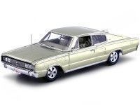 1966 Dodge Charger Fastback Gold 1:18 Auto World AMM1067