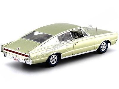 Cochesdemetal.es 1966 Dodge Charger Fastback Gold 1:18 Auto World AMM1067 2