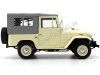 Cochesdemetal.es 1967 Toyota Land Cruiser FJ40 Beige-Grey 1:18 Triple-9 1800152