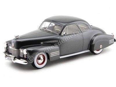1941 Cadillac Series 62 Club Coupe Dark Grey 1:18 BoS-Models 291 Cochesdemetal.es