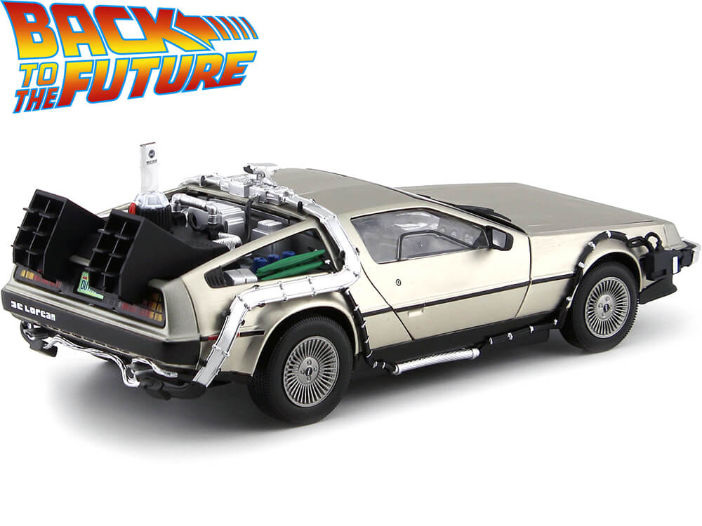 DeLorean - Retour vers le futur II - SunStar 2710F - 1/18