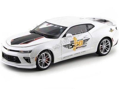 Cochesdemetal.es 2017 Chevrolet Camaro Indy Pace Car blanc 1:18 Auto World AW236