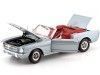 Cochesdemetal.es 1965 Ford Mustang conversível cinza prateado 1:18 Auto World AMM1103