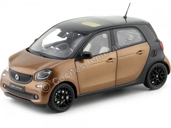 Carsdemetal.es 2015 Smart Forfour Coupe (W453) Black/Brown 1:18 Revendedor Edição B66960299
