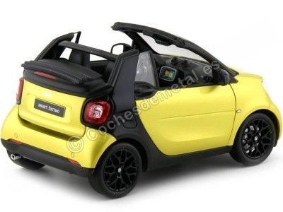 Cochesdemetal.es 2015 Smart Fortwo Cabriolet (A453) Black/Yellow 1:18 Dealer Edition B66960289 2
