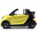 Cochesdemetal.es 2015 Smart Fortwo Cabriolet (A453) Noir / jaune 1:18 Édition du concessionnaire B66960289