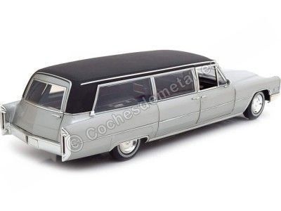 Cochesdemetal.es 1966 Cadillac S-S Limo Funebre Silver 1:18 GreenLight Precision Collection 18005 2