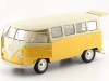 Cochesdemetal.es 1963 Volkswagen T1 Classical Microbus Amarillo-Beige 1:18 Welly 18054