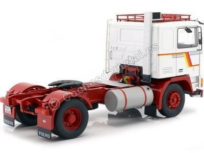 Cochesdemetal.es 1977 Camion Volvo F1220 Dos Ejes White-Red 1:18 Road Kings 180031 2