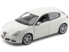 Cochesdemetal.es 2010 Alfa Romeo Giulietta Blanco Perla 1:24 Bburago 22128