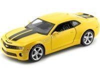 2010 Chevrolet Camaro SS RS Amarillo 1:24 Maisto 31207