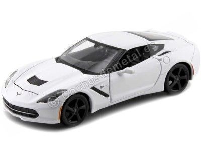 Cochesdemetal.es 2014 Chevrolet Corvette Stingray Coupe Blanco 1:24 Maisto 31505