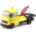 Cochesdemetal.es 1968 Mercedes-Benz L 319 Remolque Amarillo 1:18 Premium ClassiXXs PCL30000