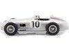 Cochesdemetal.es 1955 Mercedes-Benz W196 British GP F1 10 Fangio 1:18 iScale 118000000012