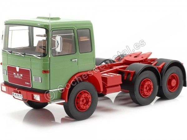 Carsdemetal.es 1972 Caminhão 16304 (F7) Três eixos verdes-vermelho 1:18 ROAD KINGS 180052