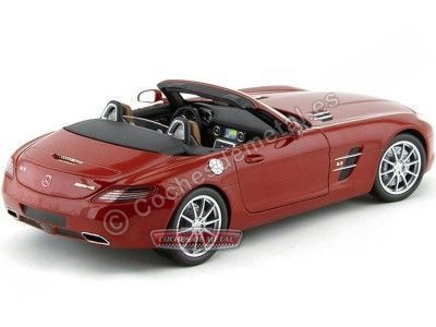 2011 Mercedes-Benz SLS (C197) AMG Roadster Rojo 1:18 Minichamps 100039030 Cochesdemetal.es 2