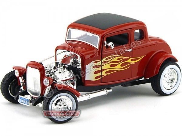 Cochesdemetal.es 1932 Ford Hot Rod 5-Window Coupe Rojo con llamas 1:18 Motor Max 73172